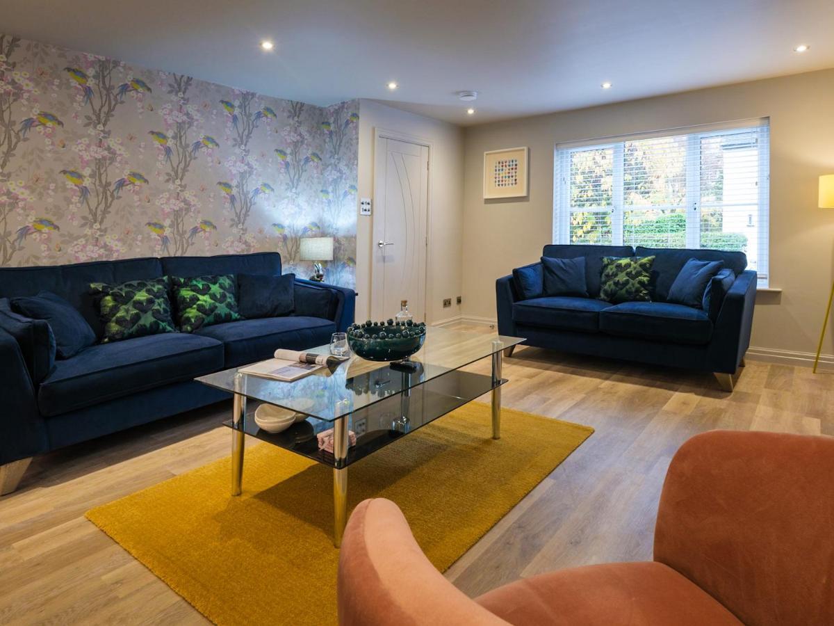 The Neon Rose Villa Bowness-on-Windermere Exteriör bild